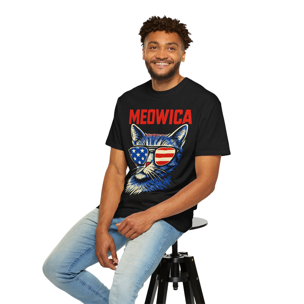 Meowica Cat T-Shirt — Patriotic American Flag Sunglasses Tee