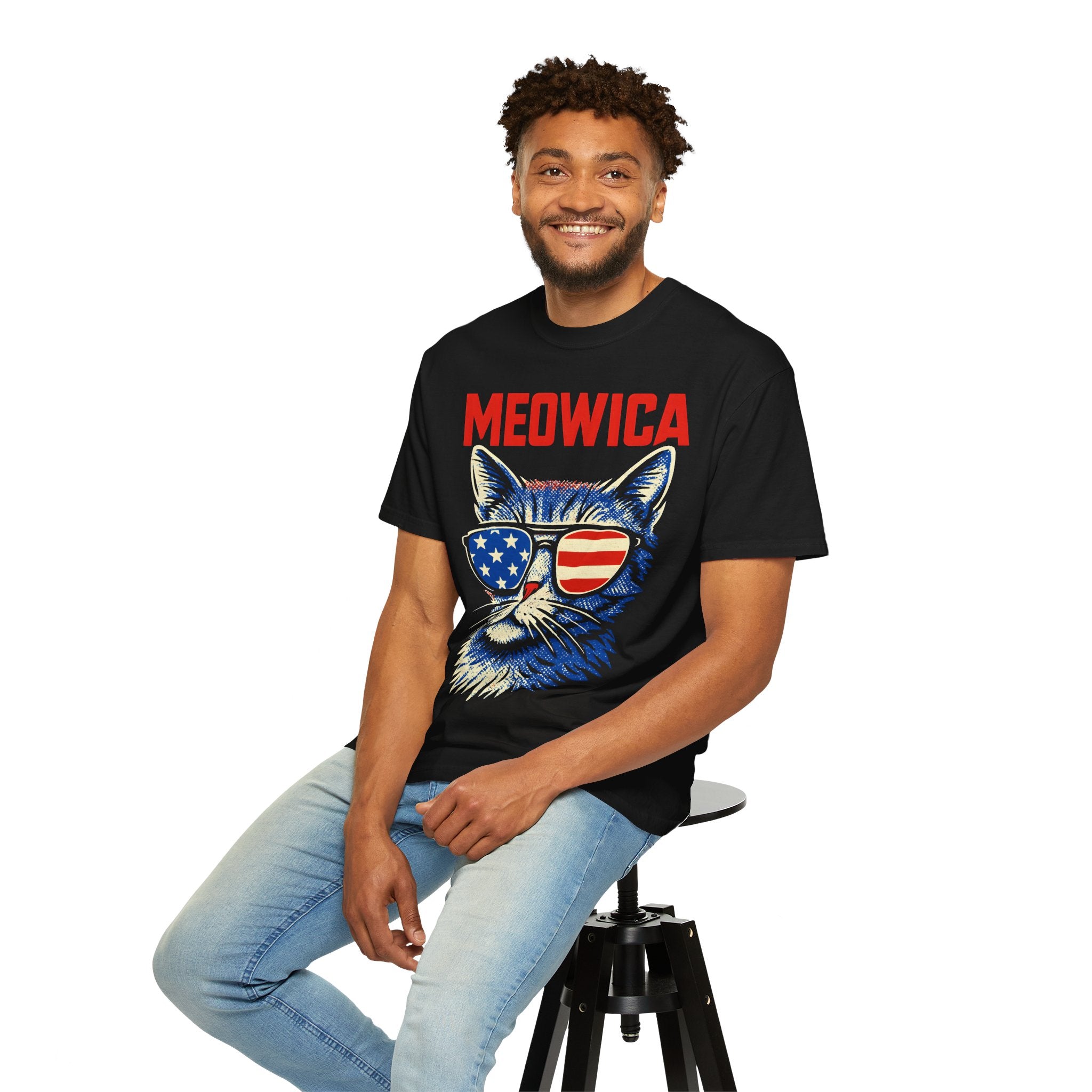 Meowica Cat T-Shirt — Patriotic American Flag Sunglasses Tee