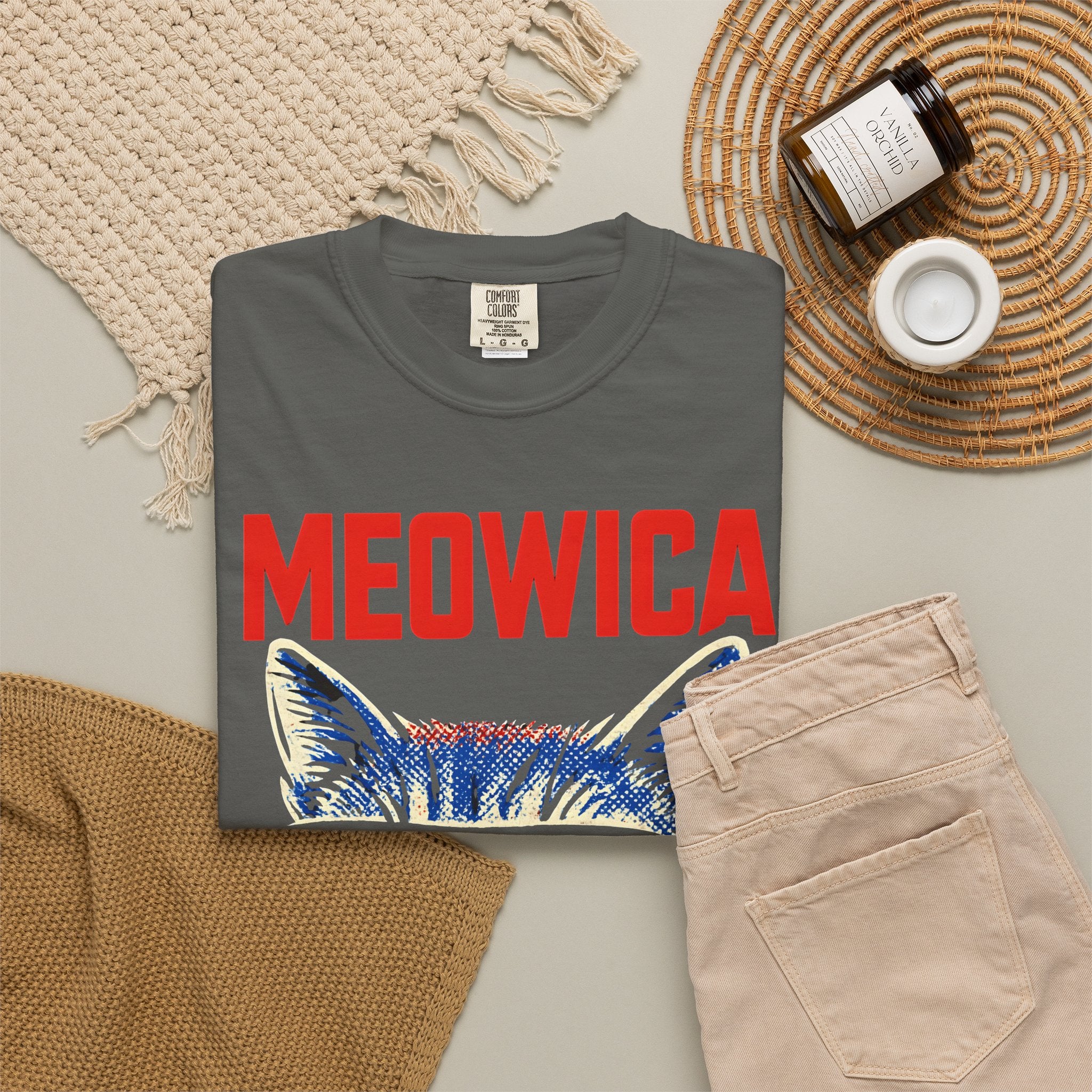 Meowica Cat T-Shirt — Patriotic American Flag Sunglasses Tee