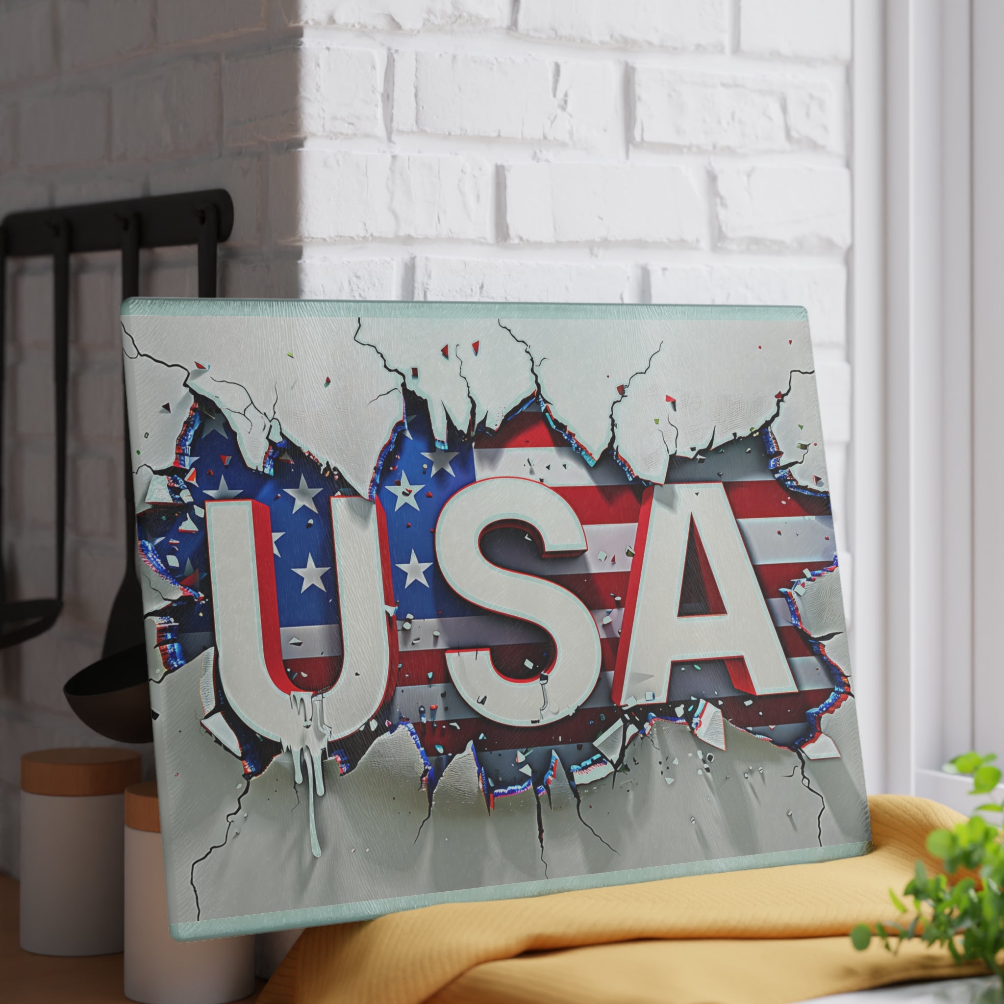 USA Flag Glass Cutting Board with Vibrant Design